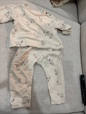 Little Planet Cream Llama Print Kids Matching Set